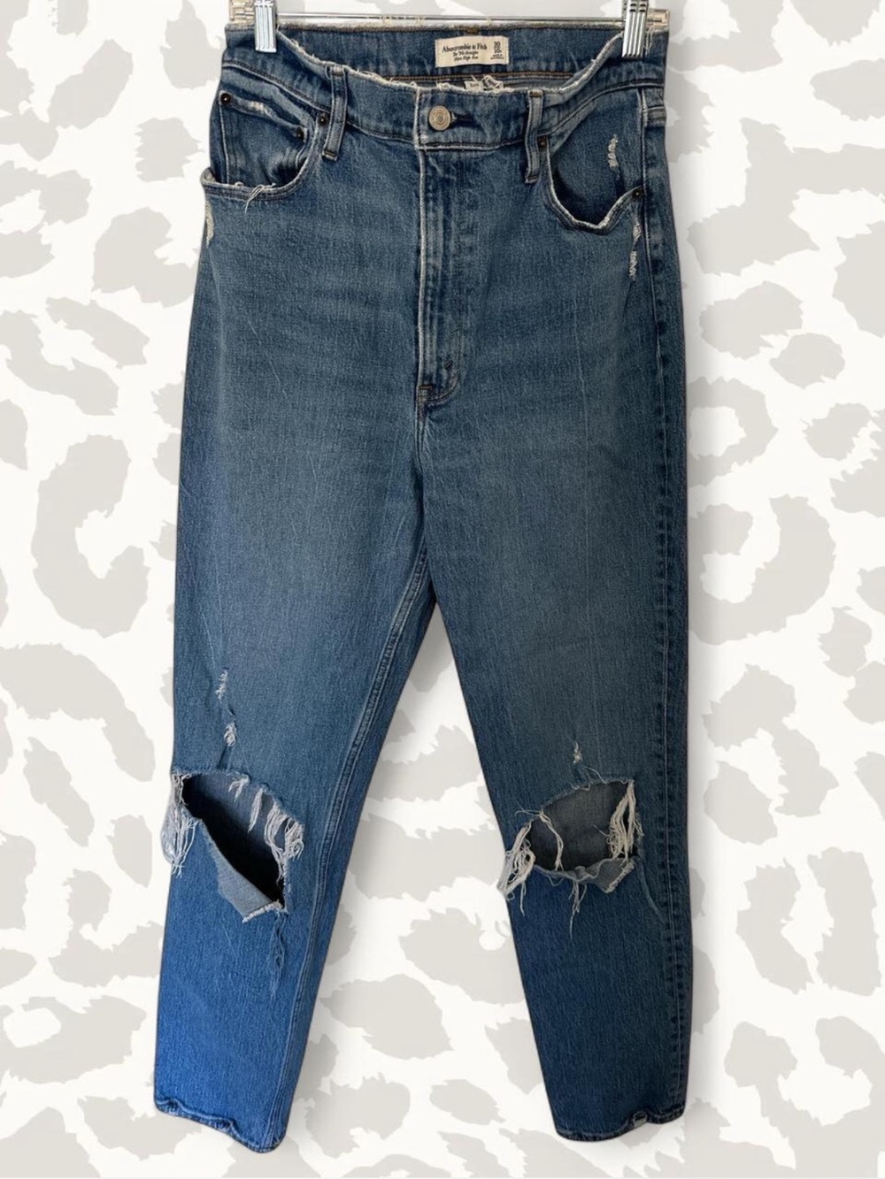 Abercrombie & Fitch Light Blue '90s Straight Ultra High Rise Jeans